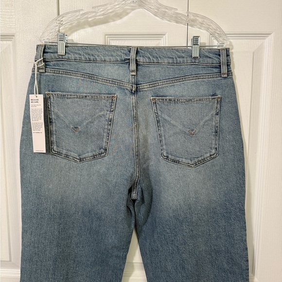 Hudson Los Angeles Women’s NWT Raw Hem Distressed size 32 Straight leg - Picture 4 of 12